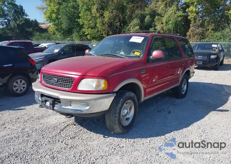 1998 Ford Expedition Eddie Bauer/Xlt from USA, damaged, VIN 1FMPU18L5WLB74690